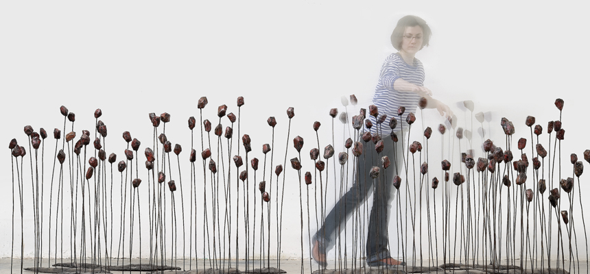 <b>RABÓCZKY Judit Rita | Pipacsmező (2009) | 110x100x400 cm, hegesztett vas | AMA BOOK I. | részlet</b>